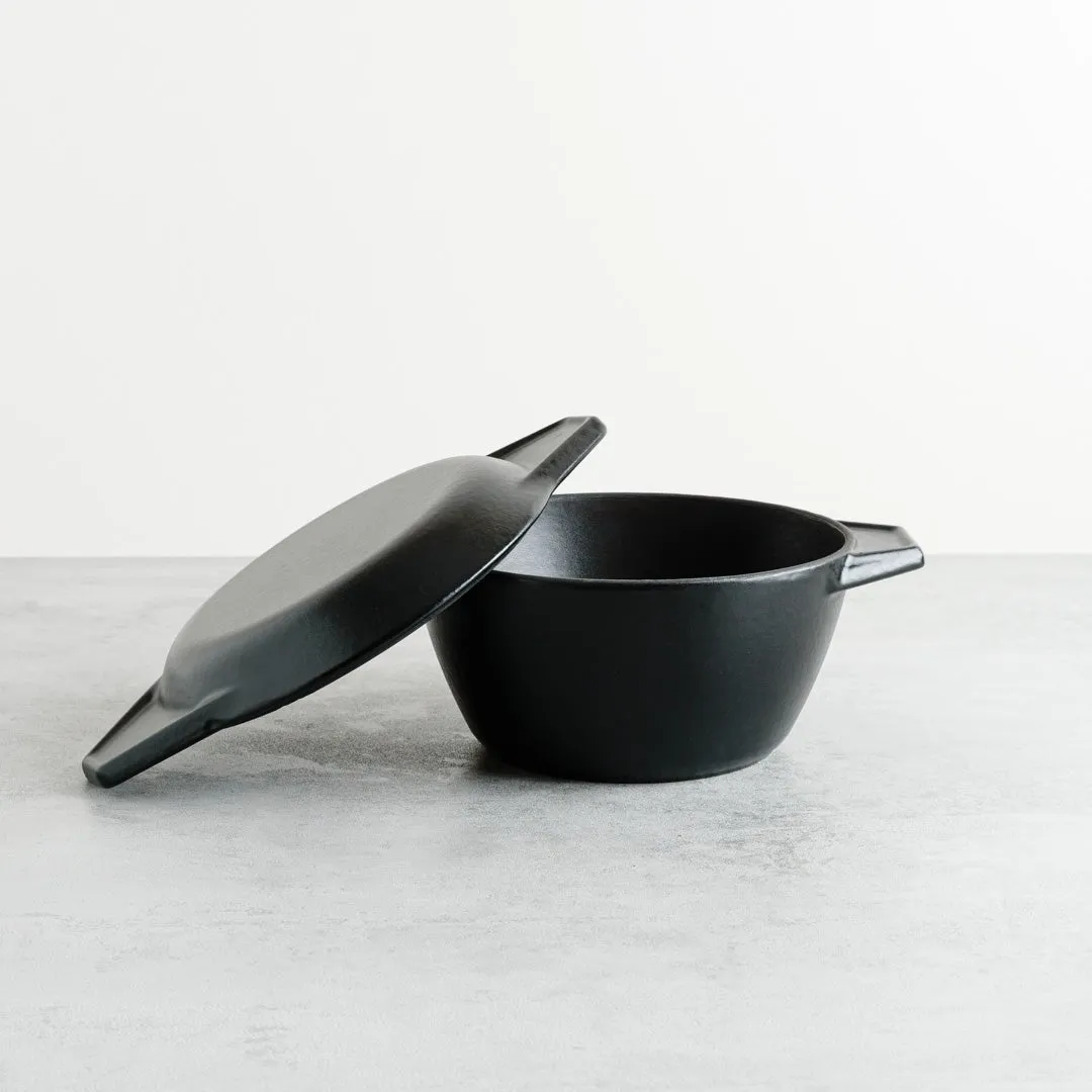 Black Round Cast Iron Enamel Casserole Dish With Lid